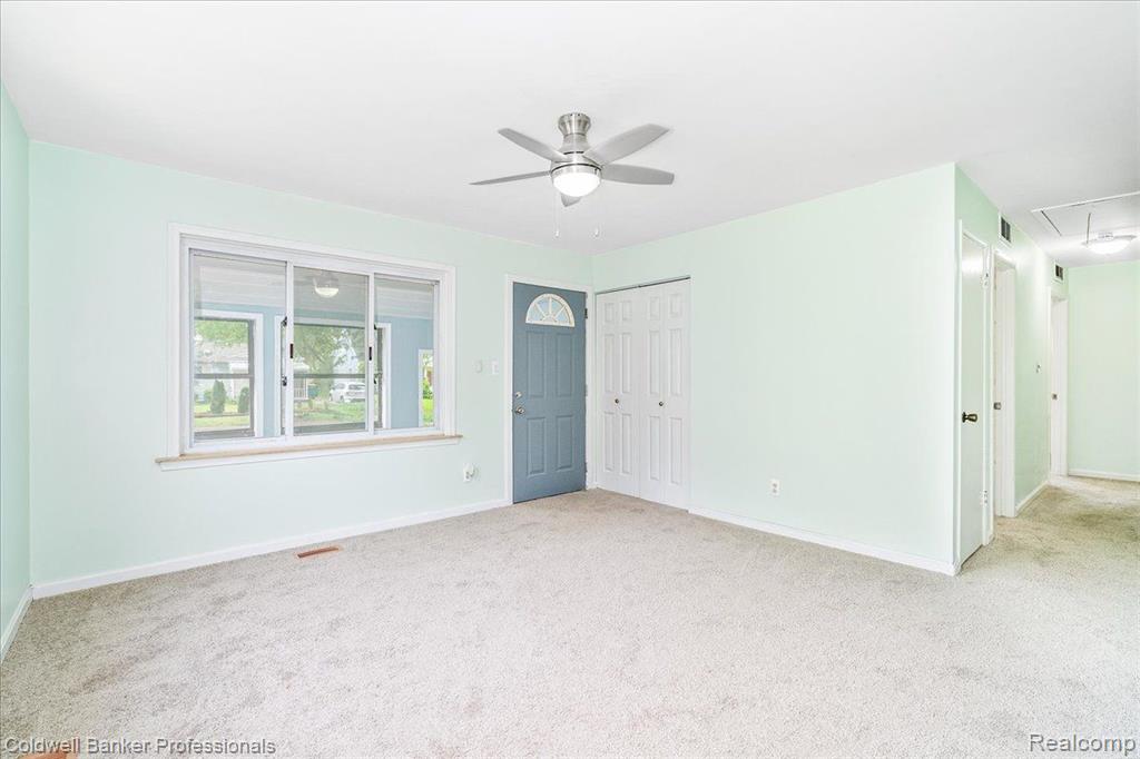 1210 Red Leaf Lane, Ypsilanti, MI 48198 — Photo 24