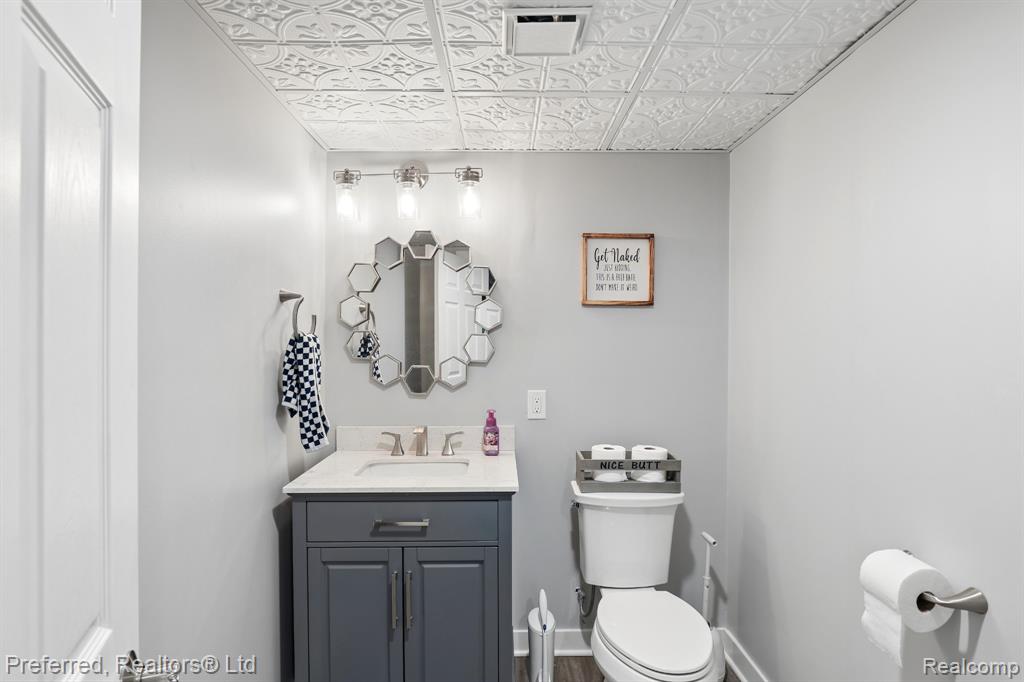 22751 St James Drive, Northville, MI 48167 — Photo 37