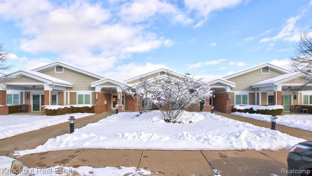 85 E 8th Street UNIT 210, Holland, MI, 49423