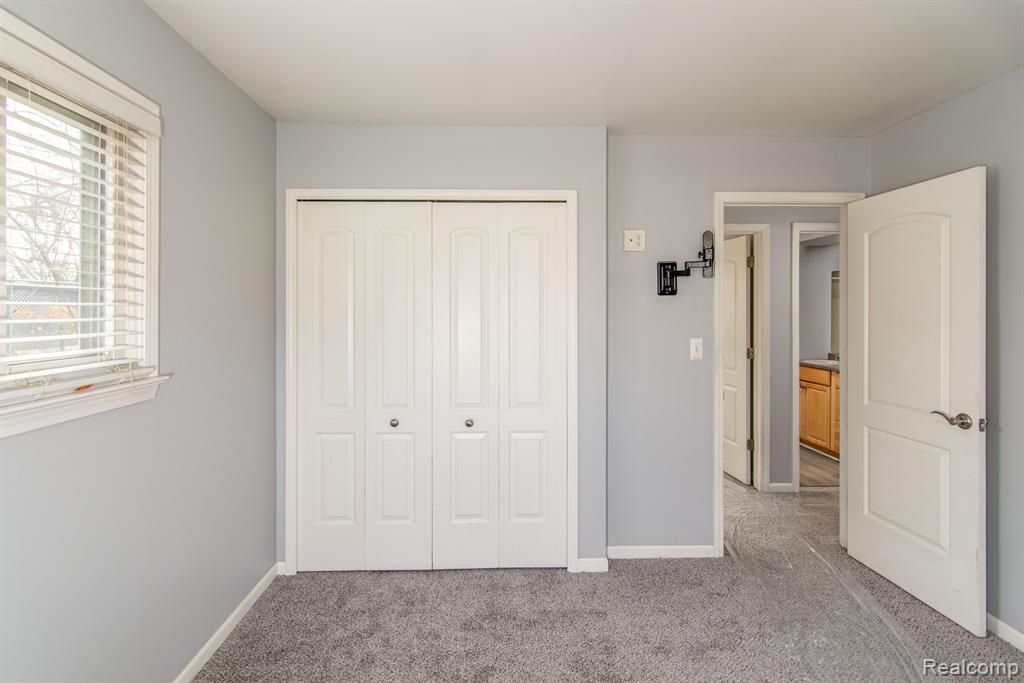 707 W COMMERCE Road, Commerce Twp, MI 48382 — Photo 11