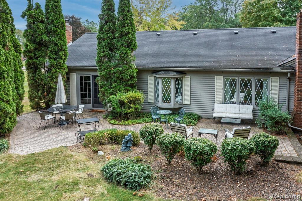 830 Croydon Road, Rochester Hills, MI 48309 — Photo 9