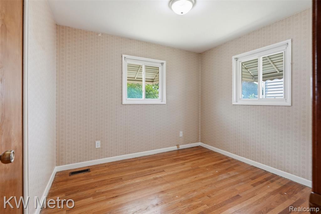 732 Hecht Drive, Madison Heights, MI 48071 — Photo 9