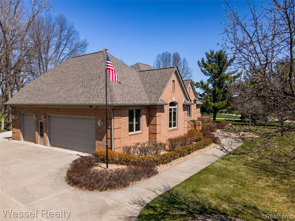 9805 Cranbrook Court, Romeo, MI 48065 — Photo 4