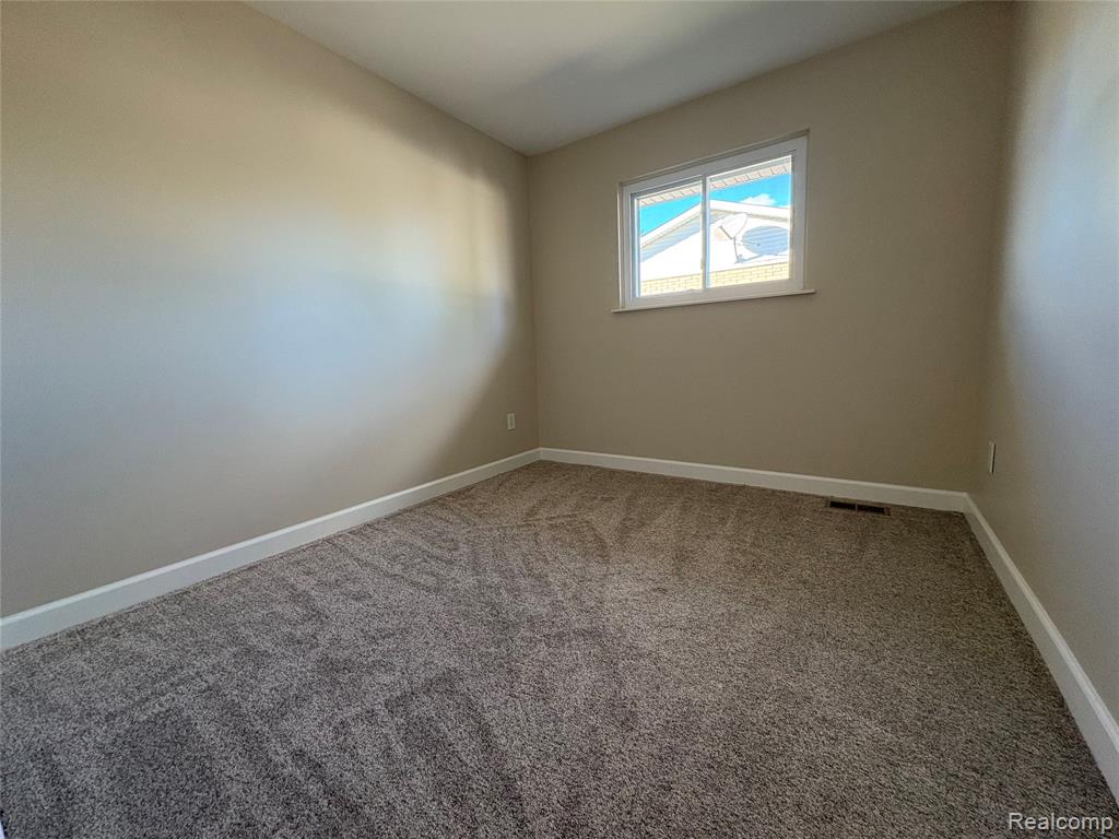 41992 Merrimac Circle, Clinton Twp, MI 48038 — Photo 13