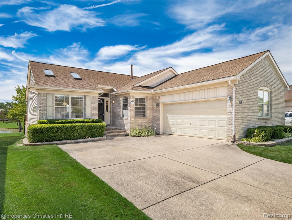 42833 HUNT CLUB Boulevard, Sterling Heights, MI 48314 — Photo 26