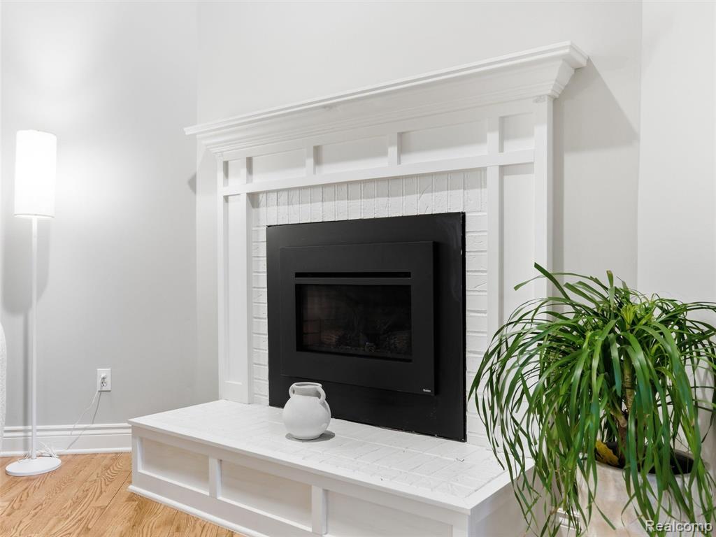 4495 Maybee Road, Lake Orion, MI — Photo 12
