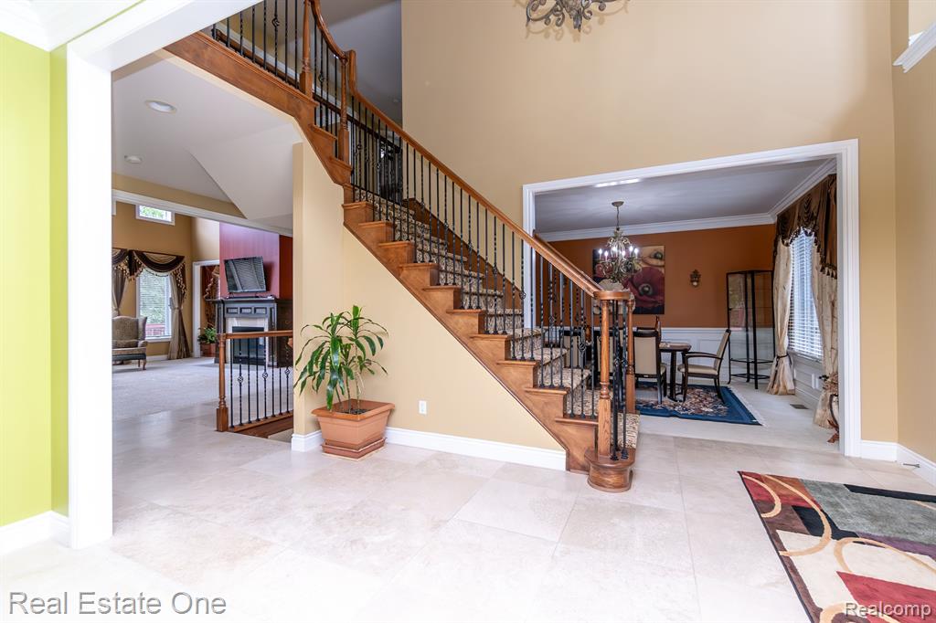18090 Peninsula Way, Northville, MI 48168 — Photo 22