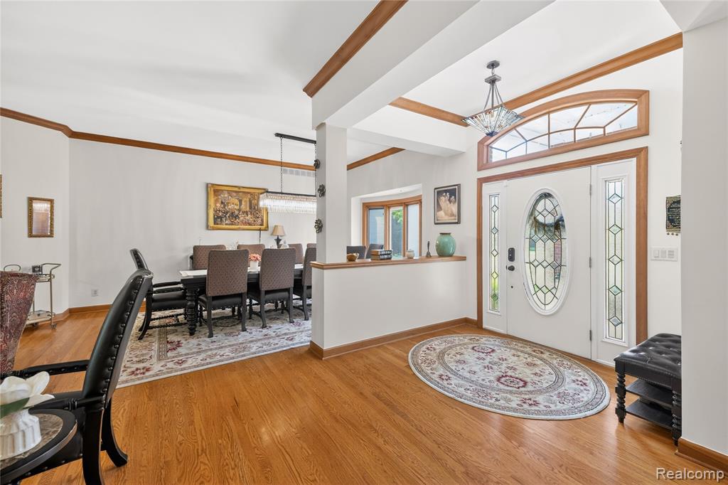 8454 Grays Drive, Grosse Ile, MI 48138 — Photo 5