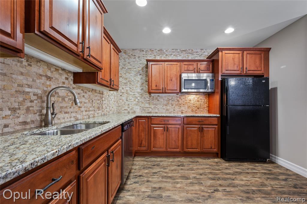 50150 Joy Road, Plymouth, MI 48170 — Photo 40