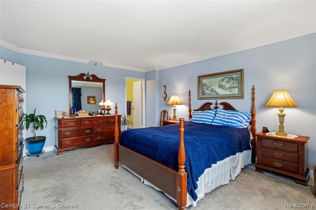 5000 Town Center, 1606, Southfield, MI 48075 — Photo 32
