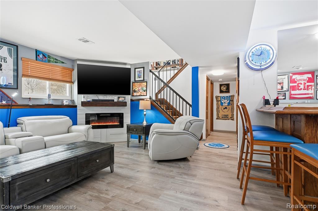 4904 Lake Grove Drive, White Lake, MI 48383 — Photo 20