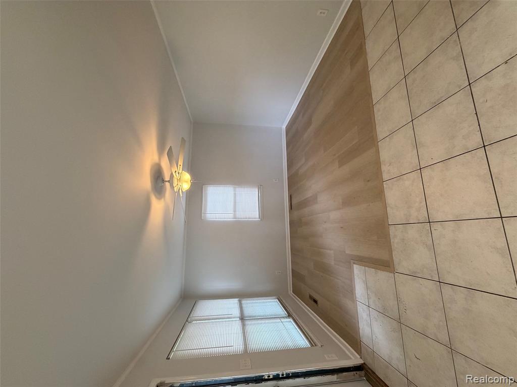 22921 Rosewood Street, Oak Park, MI 48237 — Photo 3