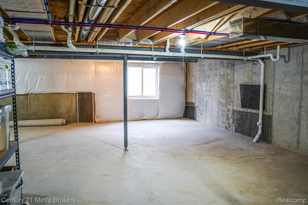 5424 Pintail Court, Burton, MI 48509 — Photo 16