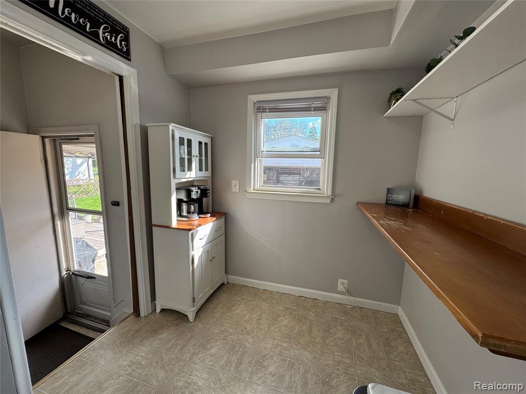 19156 Ash Avenue, Eastpointe, MI 48021 — Photo 29