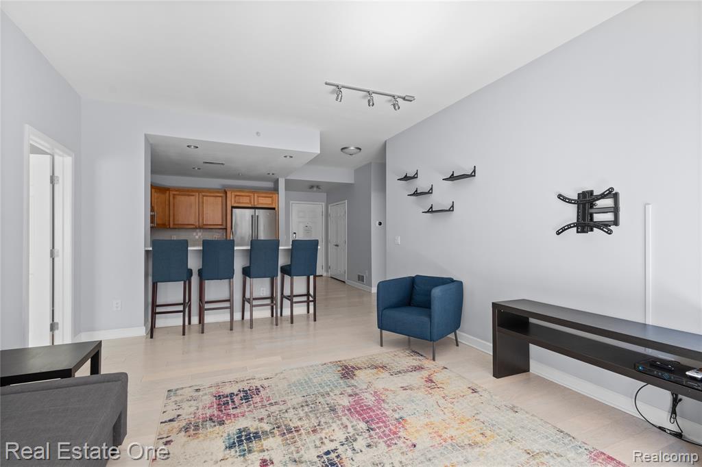 220 MAC Avenue, 313, East Lansing, MI 48823 — Photo 12