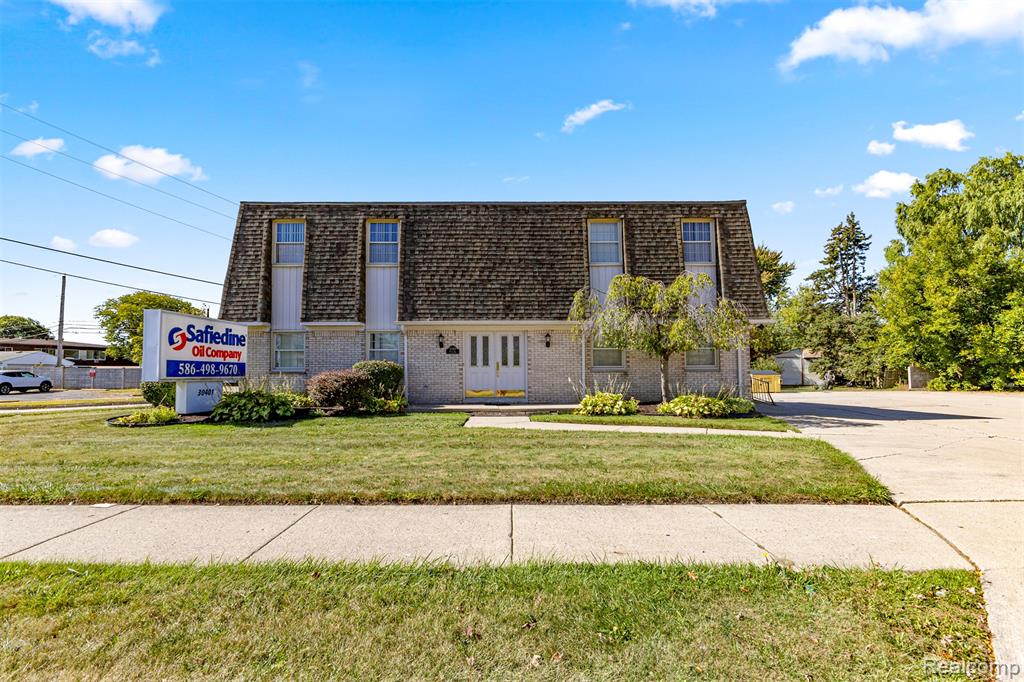 30401 Utica Road, Roseville, MI 48066 — Photo 44