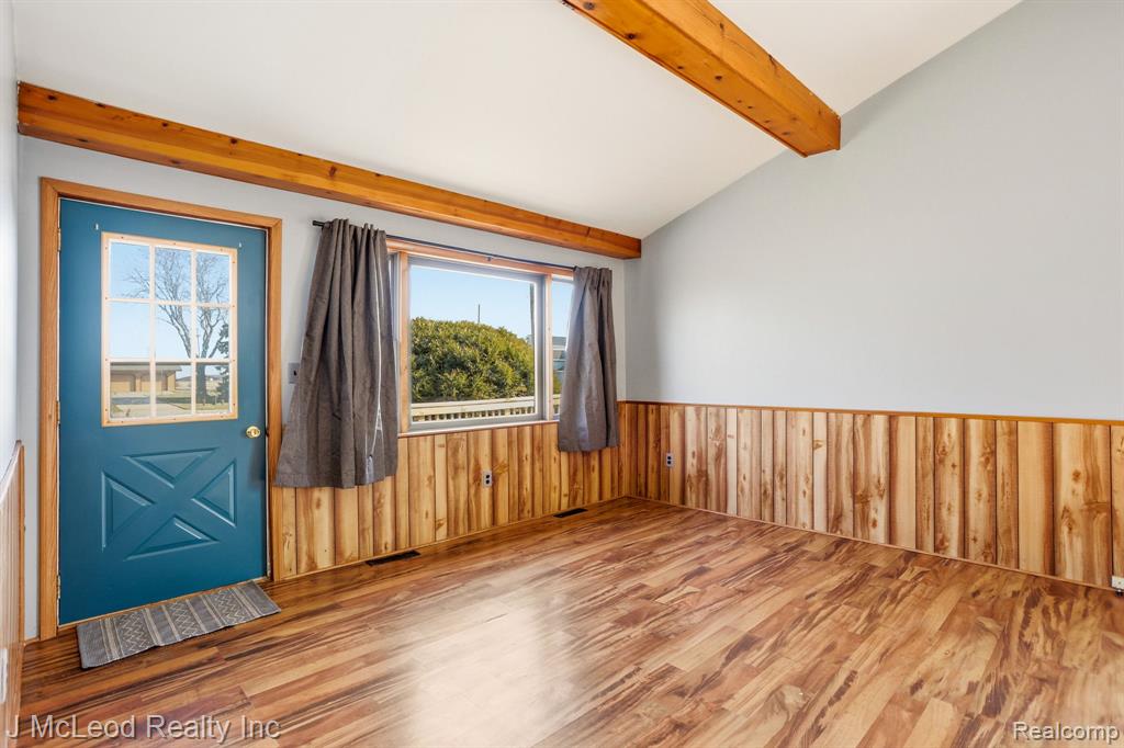 7507 W Caro Road, Reese, MI 48757 — Photo 9