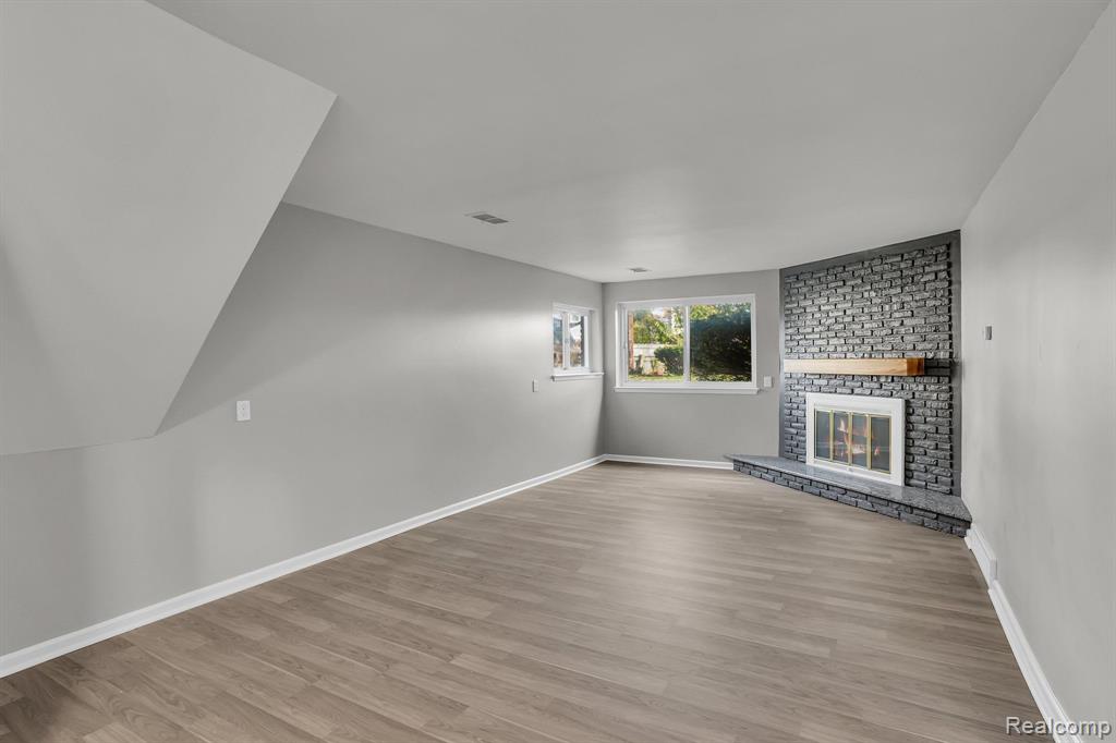 7828 KAISER Street, Canton, MI 48187 — Photo 12