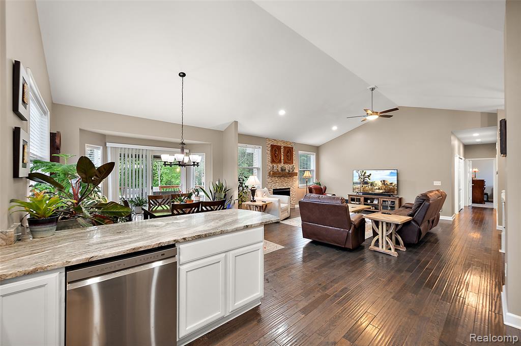 52 Parker Lane, Ortonville, MI 48462 — Photo 23
