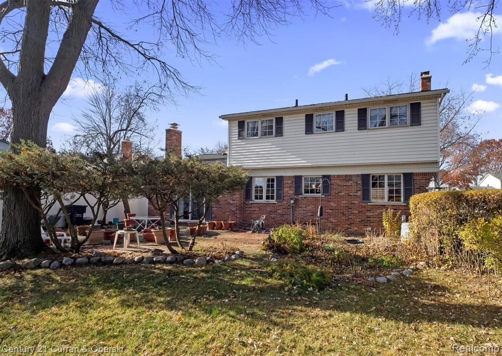 19419 Coachwood Road, Riverview, MI 48193 — Photo 39