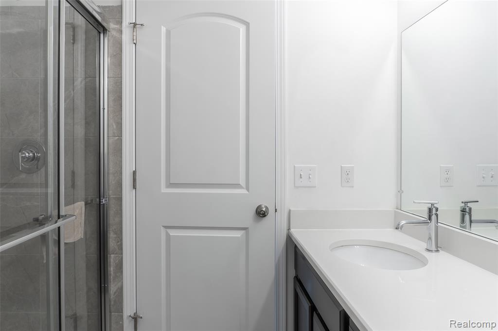 3217 Chambers W, 87, Wixom, MI 48393 — Photo 25