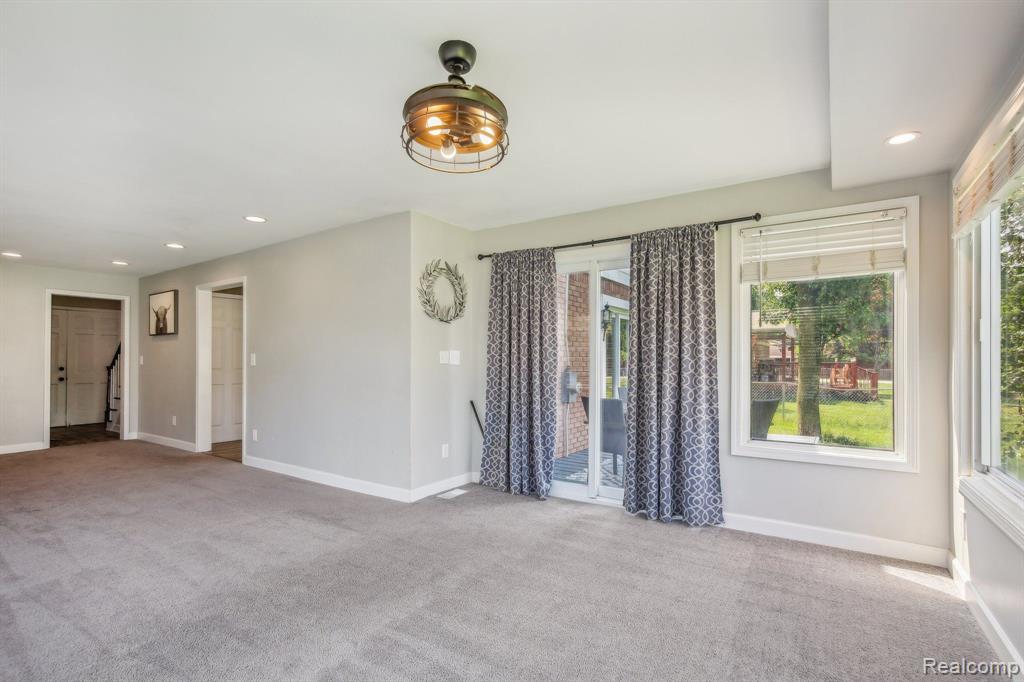 67445 SISSON Street, Washington, MI 48095 — Photo 13