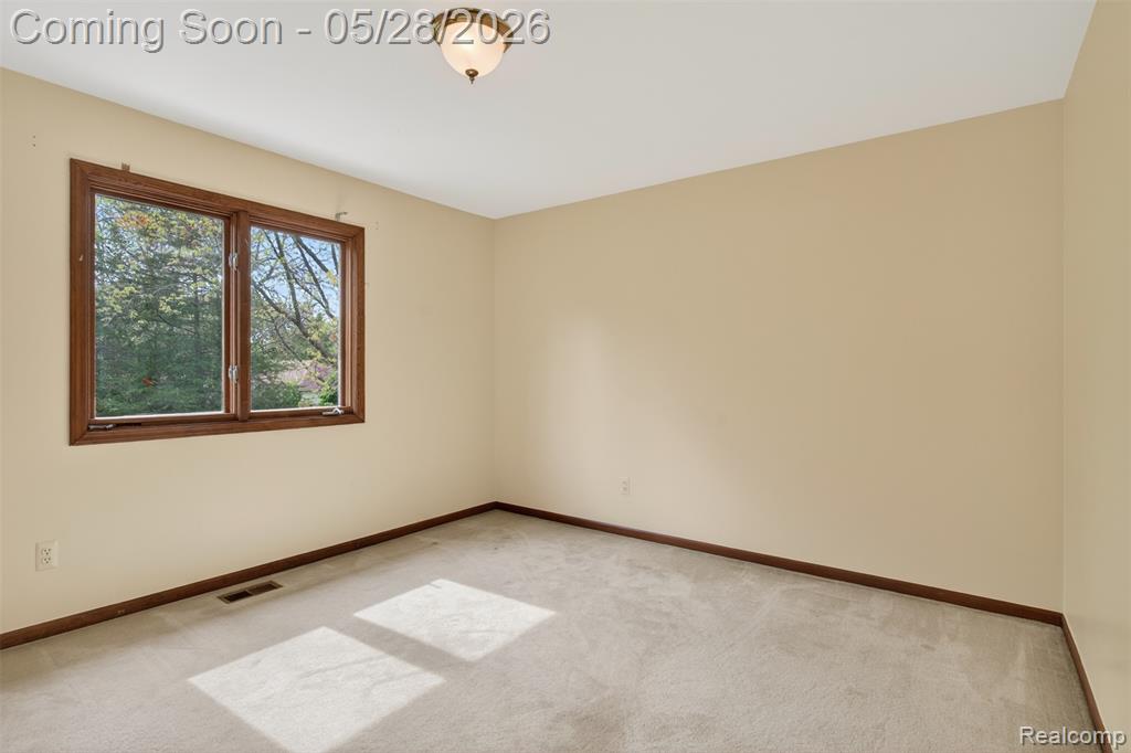 3411 Foxhollow Court, Washington, MI — Photo 40