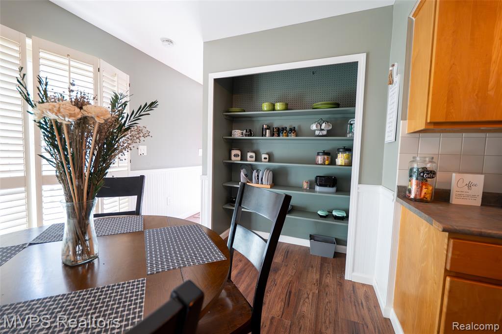 804 S Oak Brook Ridge Drive, 149, Rochester Hills, MI 48307 — Photo 7