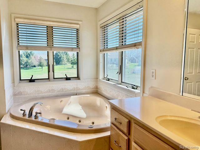 8505 Woodridge Drive, Davison, MI 48423 — Photo 33