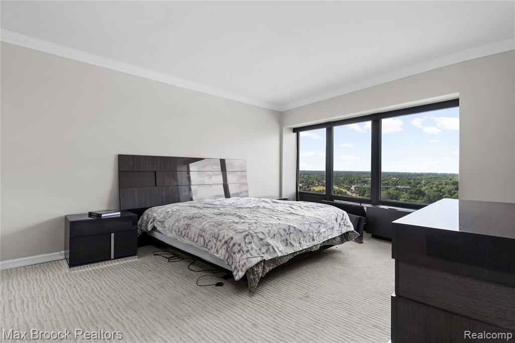 5000 Town Center, 2605, Southfield, MI 48075 — Photo 24