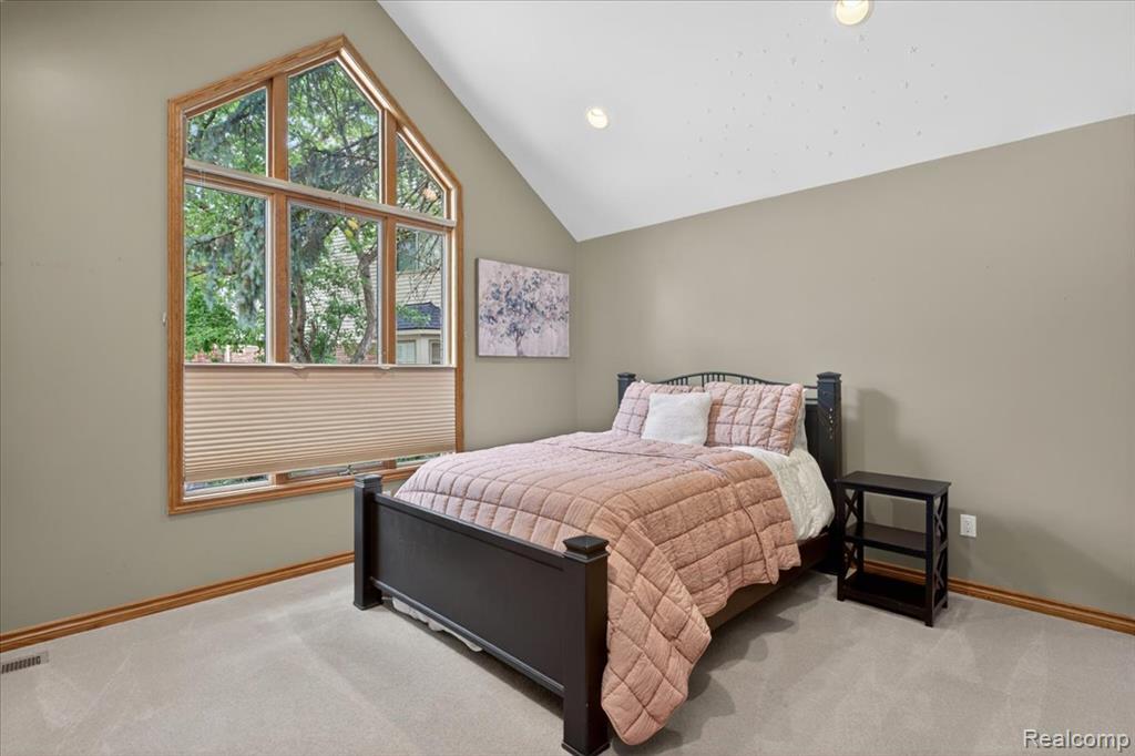 18974 Riverway Court, Clinton Twp, MI 48038 — Photo 28