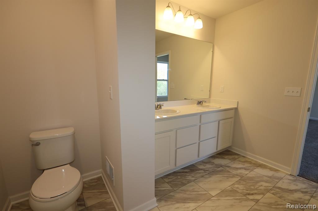 54821 Mockingbird, Chesterfield, MI 48047 — Photo 12