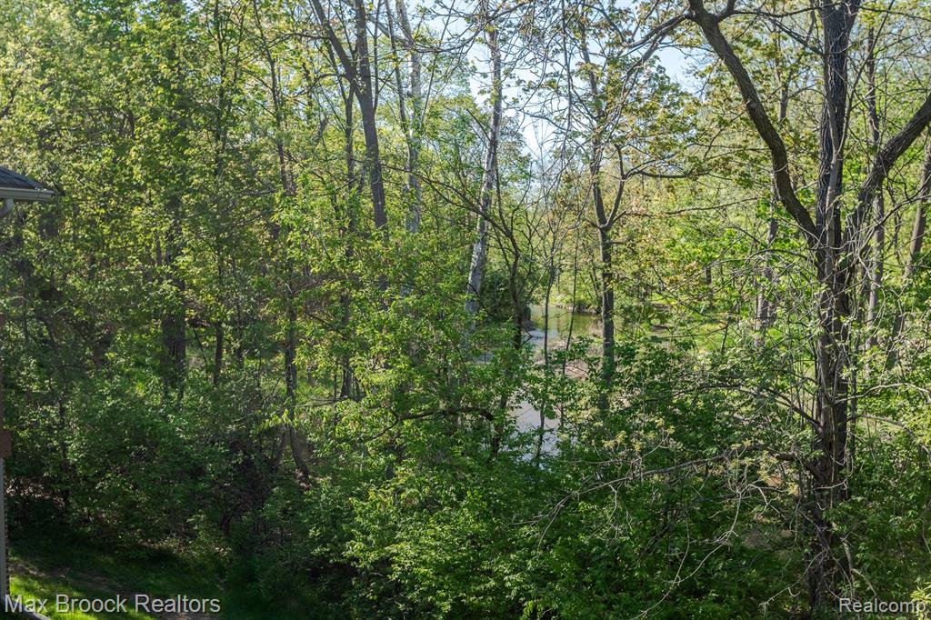 21394 Magnolia Court, 7, Farmington Hills, MI 48336 — Photo 18