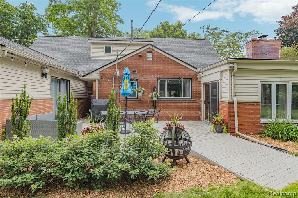 6085 Worlington Road, Bloomfield Hills, MI 48301 — Photo 57