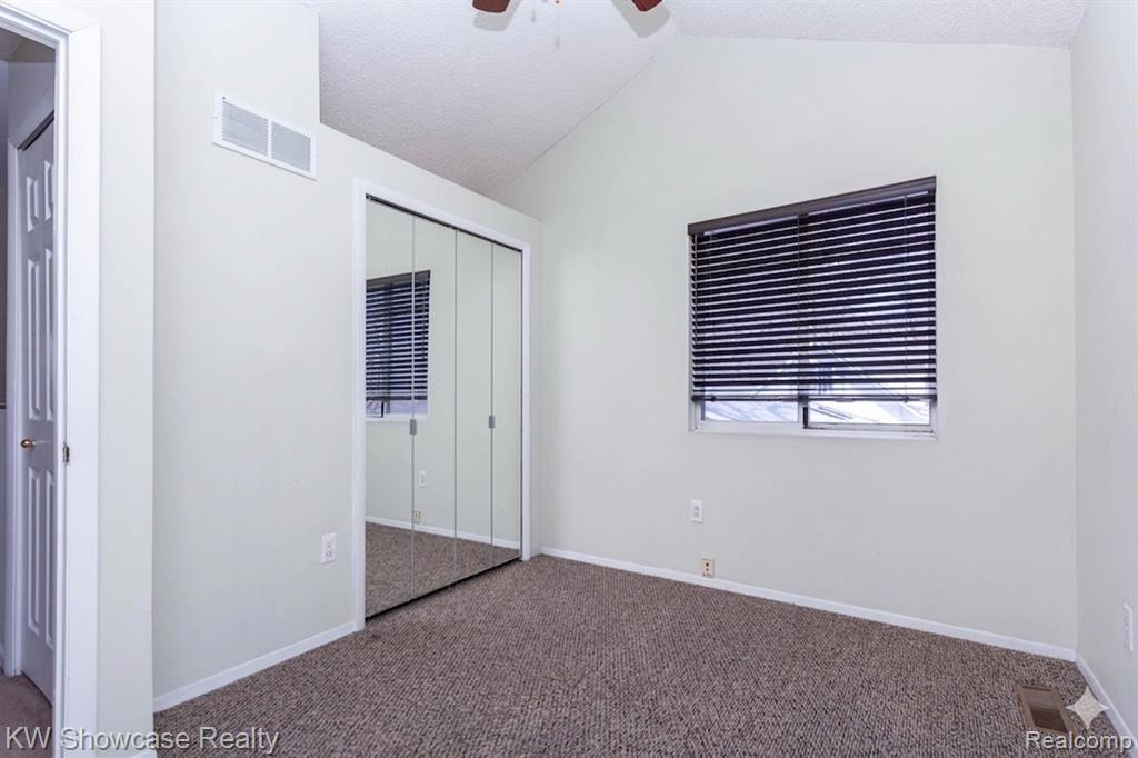 580 Elkinford Drive, White Lake, MI 48383 — Photo 50