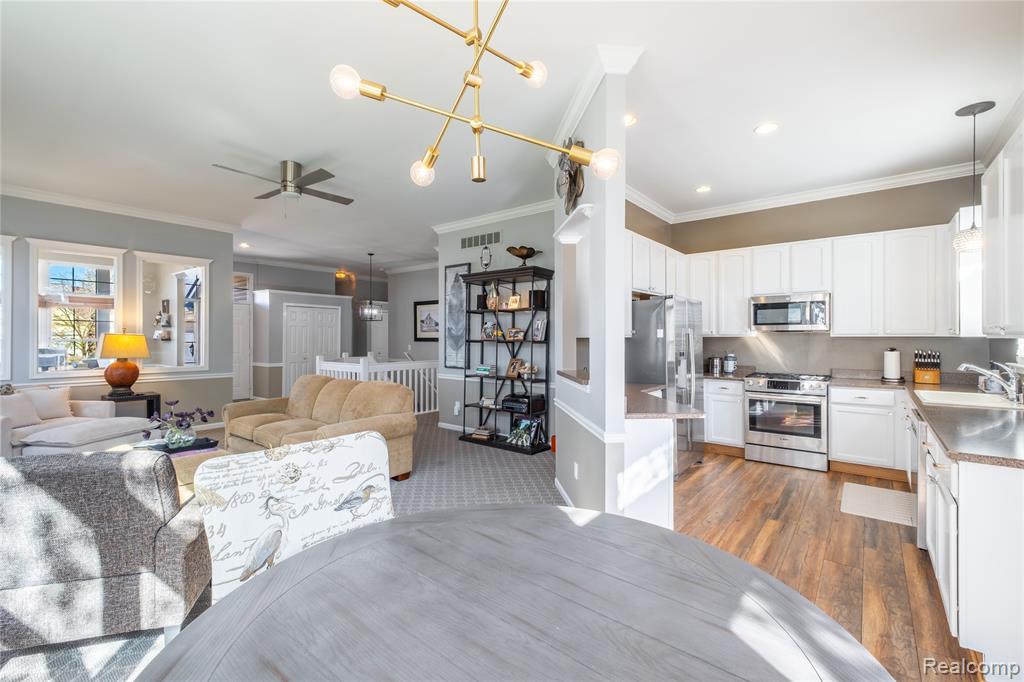 1245 Portsmouth Drive, Howell, MI 48843 — Photo 10