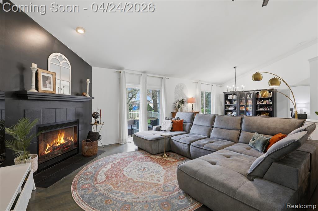 3300 Viking Drive, Commerce Twp, MI 48390 — Photo 3