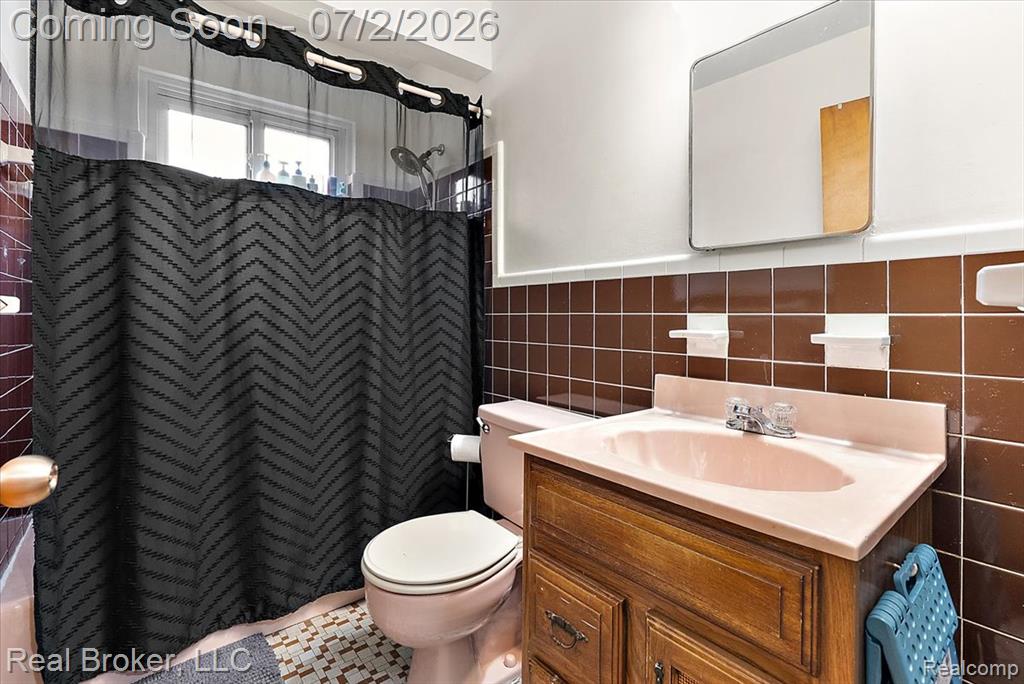 7624 Gary Avenue, Westland, MI — Photo 16
