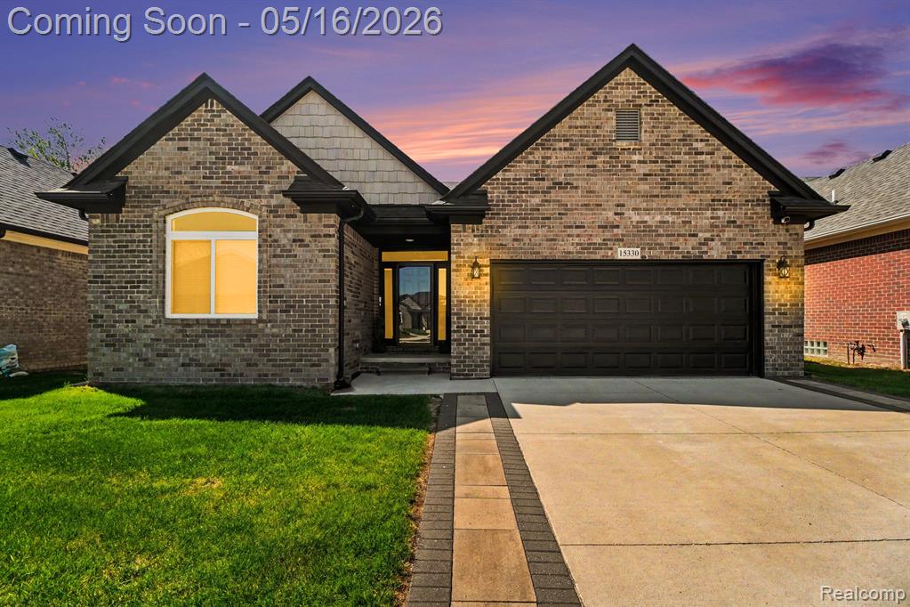 15330 Eton Pointe Drive, Clinton Twp, MI 48035