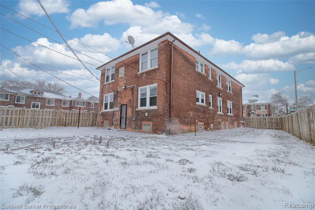 4899 Hillsboro Street, Detroit, MI 48204 — Photo 22