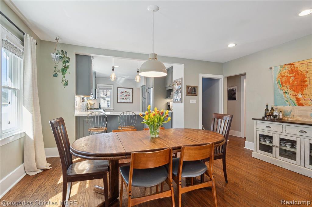 712 S LAUREL Street, Royal Oak, MI 48067 — Photo 12