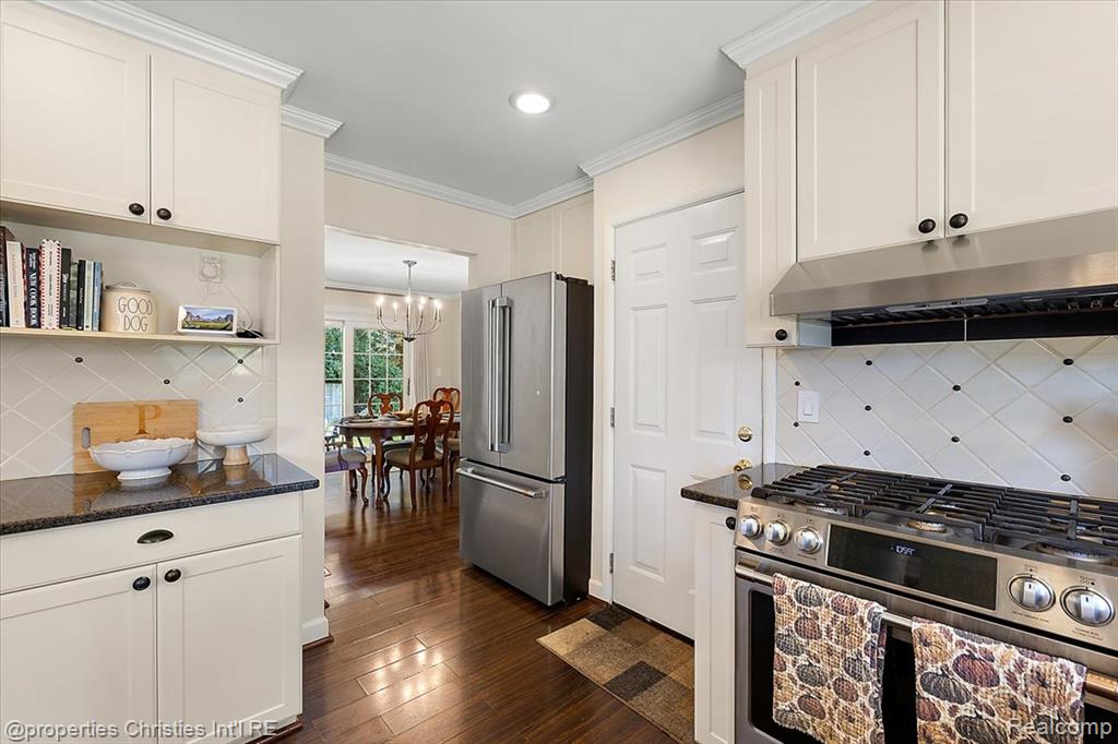 6756 Spruce Drive, Bloomfield Hills, MI 48301 — Photo 13