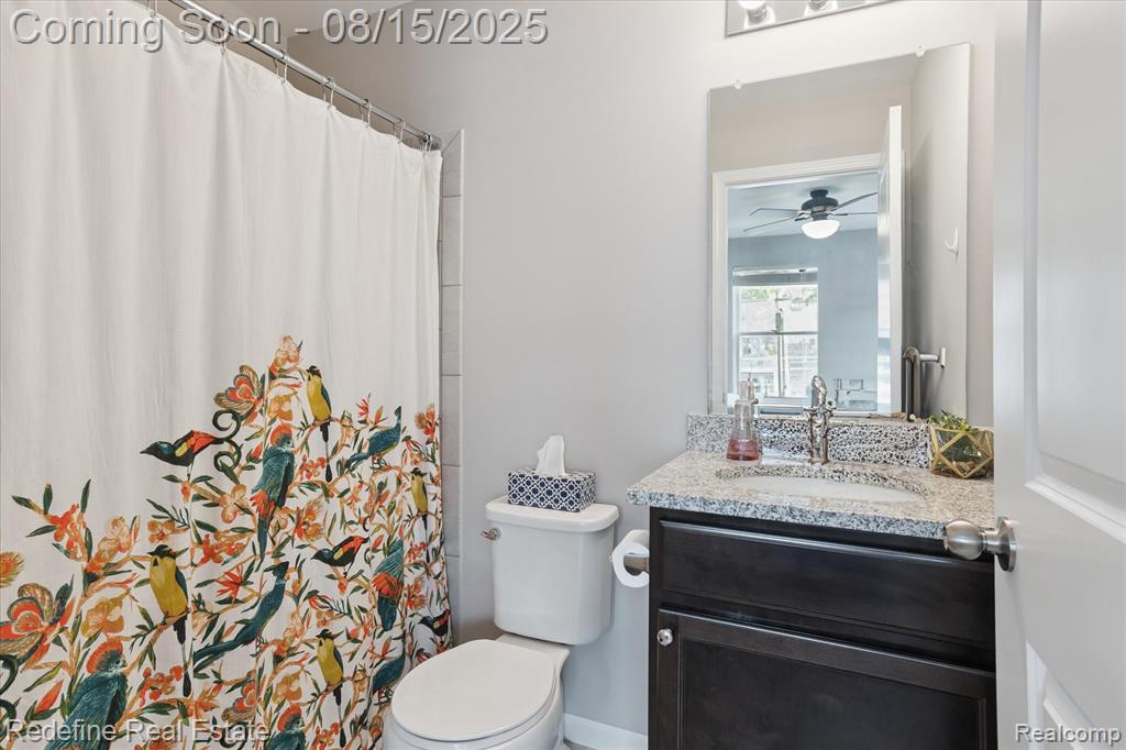403 Jeff Keeton Drive, Hazel Park, MI 48030 — Photo 23