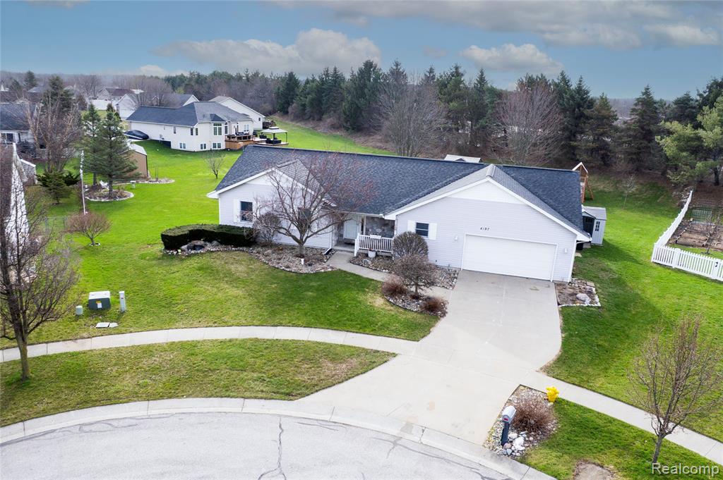 4197 Mountain Ash Court, Swartz Creek, MI 48473 — Photo 35