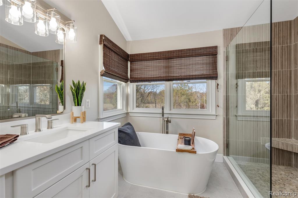 2814 Waldon Park Drive, Orion, MI — Photo 28