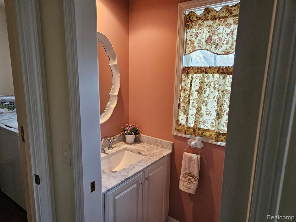 5660 SHEFFIELD Drive, Clarkston, MI — Photo 18