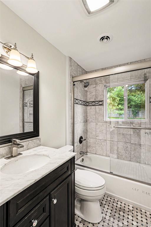 9315 Hillcrest Road, Clarkston, MI 48348 — Photo 16