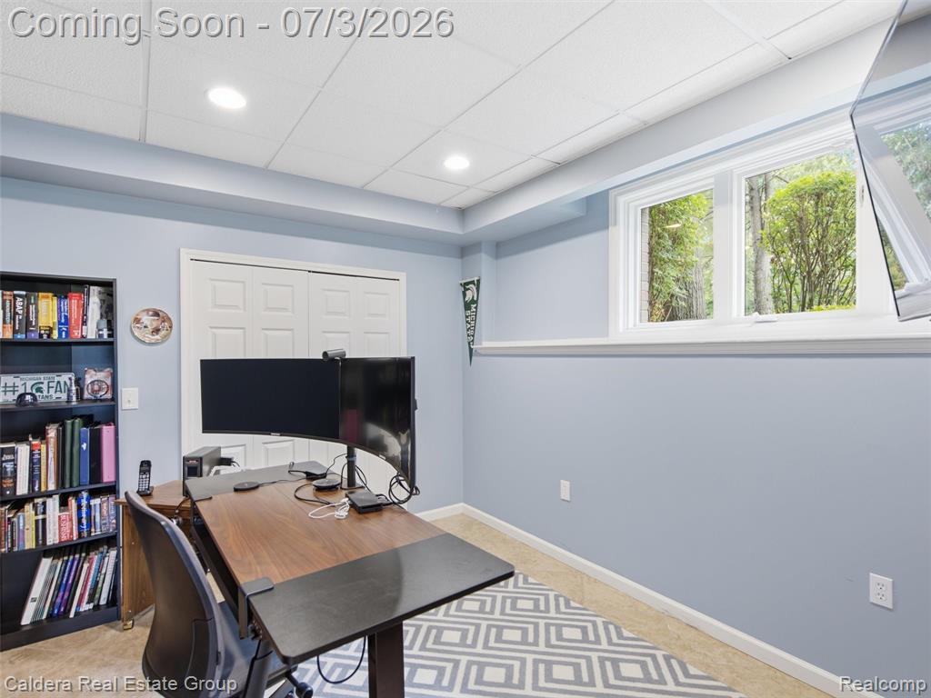 56015 Parkview Drive, Utica, MI 48316 — Photo 73