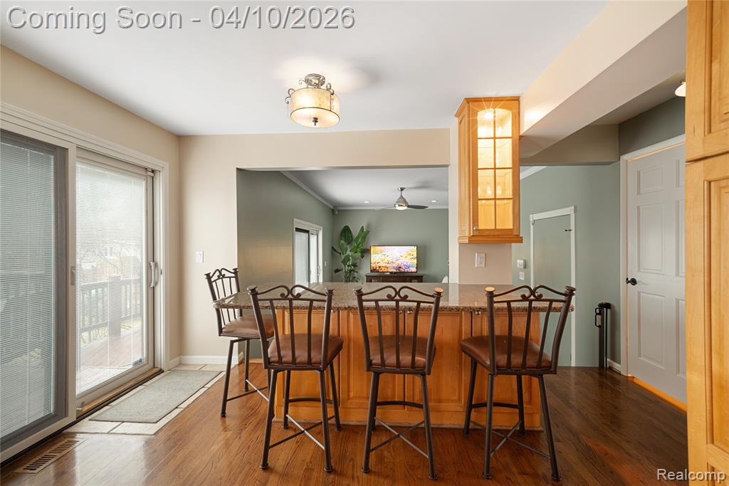 471 Hillson Drive, Waterford, MI 48327 — Photo 10