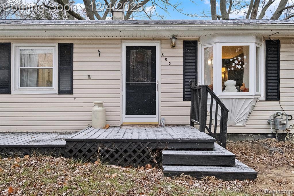 802 Richard Street, Holly, MI 48442 — Photo 6
